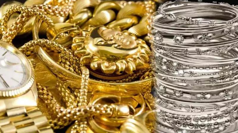 Gold and silver price fell down to two and half week lowest on friday