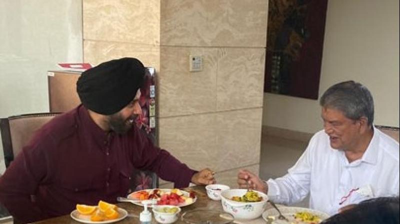 Navjot Sidhu And Harish Rawat Navjot Sidhu And Harish Rawat