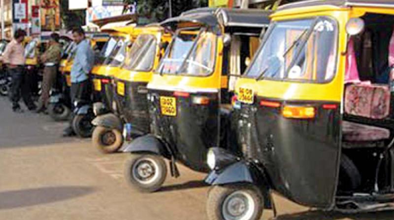 Ex-auto driver is new mayor of Maharashtra city 