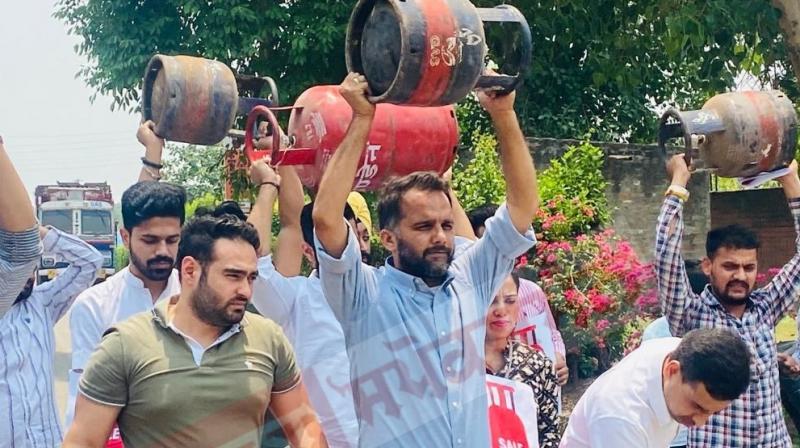 Youth Congress protest against the LPG Price Hike Youth Congress protest against the LPG Price Hike