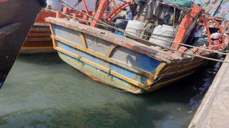 Indian boat targeted by Pakistan Navy Indian boat targeted by Pakistan Navy