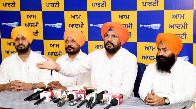 Kuldeep Dhaliwal Kuldeep Dhaliwal