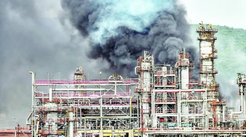 Fire scene in Refinery Fire scene in Refinery