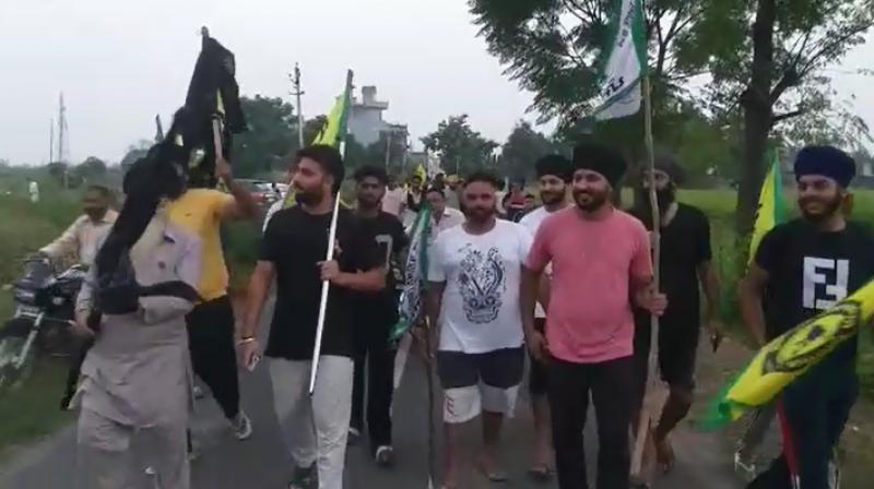 Farmers oppose Congress MLA Angad Saini Farmers oppose Congress MLA Angad Saini