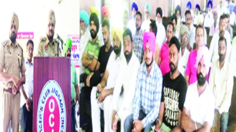 Addressing the Seminar S P. Surjit Singh Addressing the Seminar S P. Surjit Singh