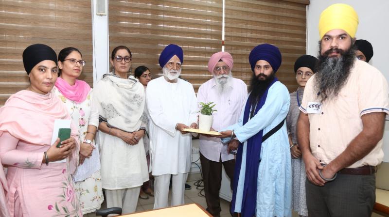 Sri Guru Gobind Singh College Organized a unique book and paper conservation workshop 