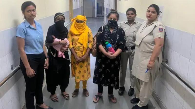 A gang of children was busted in Delhi, the owner of a private hospital was arrested