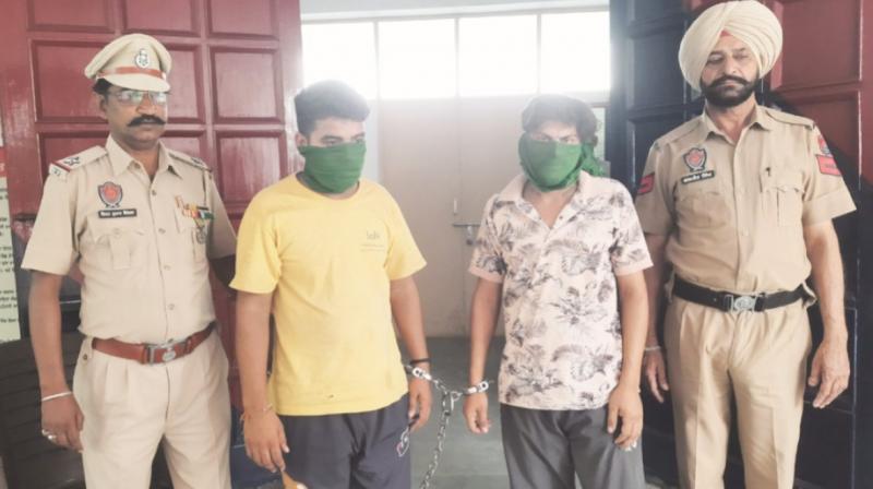 Two persons arrested with 96 boxes of fake desi ghee Two persons arrested with 96 boxes of fake desi ghee