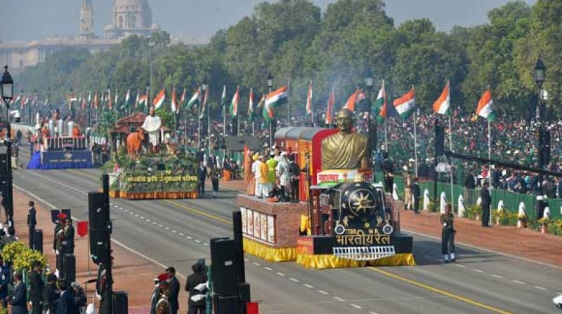 where you can buy tickets to watch republic day parade in delhi
