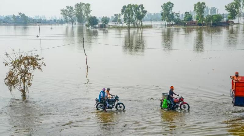 1457 villages of 19 districts still affected by flood, so far 40 people dead, 15 injured 1457 villages of 19 districts still affected by flood, so far 40 people dead, 15 injured