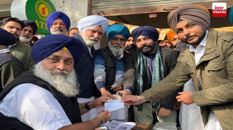 Membership recruitment of Shiromani Akali Dal started from Badal village Latest News in Punjabi Membership recruitment of Shiromani Akali Dal started from Badal village Latest News in Punjabi