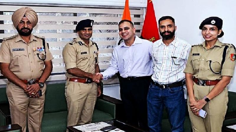 SSP honored major and engineer who saved drowning student in Sukhna lake SSP honored major and engineer who saved drowning student in Sukhna lake