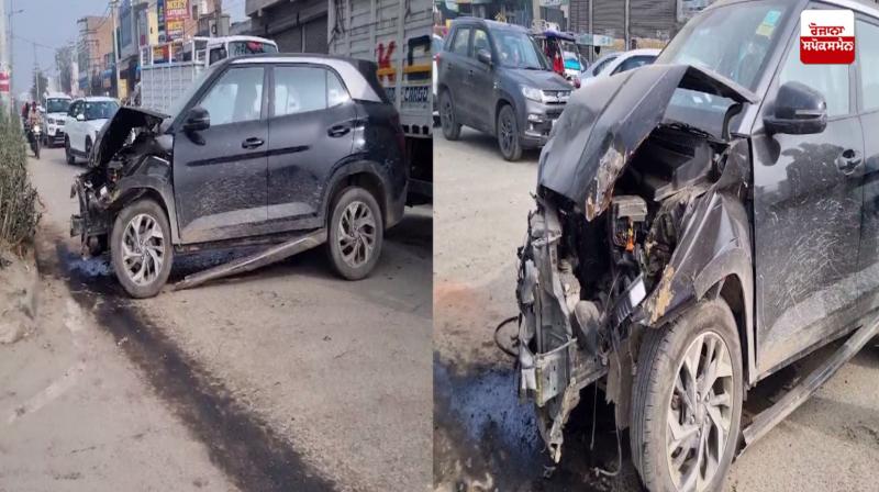 Bathinda-Barnala Road Cars Accident Latest News in Punjabi Bathinda-Barnala Road Cars Accident Latest News in Punjabi