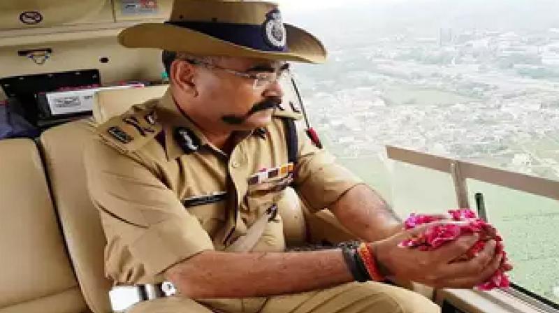 Flowers on Kanwadiyas with Helicopter 