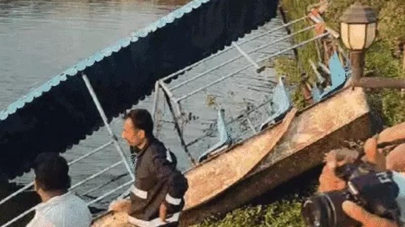 At least 12 students confirmed dead as boat capsizes in Vadodara’s Harni Lake At least 12 students confirmed dead as boat capsizes in Vadodara’s Harni Lake