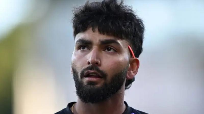 Big Bash League 2023-24: Indian origin Nikhil Chaudhary smashes sixes Big Bash League 2023-24: Indian origin Nikhil Chaudhary smashes sixes