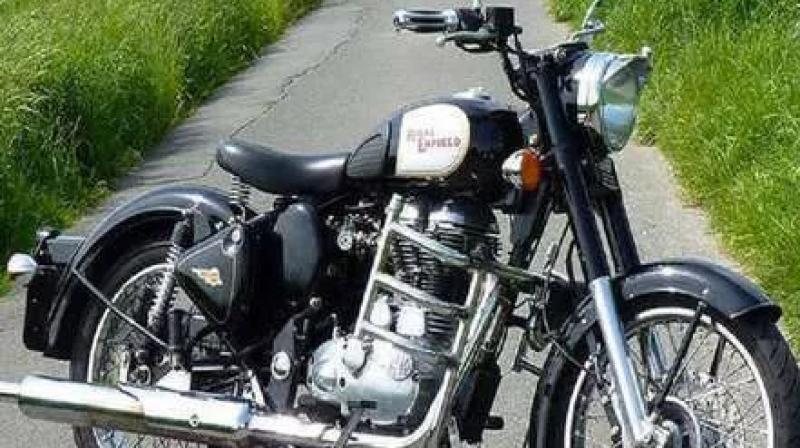 Greater noida father gifted bullet bike to daughter bullies threaten to kill her