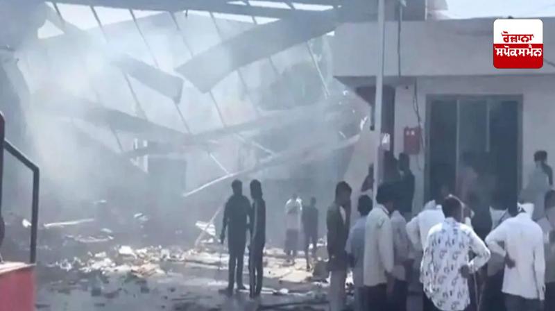 Gujarat Police arrest warehouse owner after explosion kills 21 Gujarat Police arrest warehouse owner after explosion kills 21