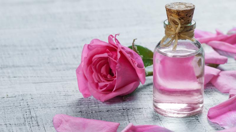 Rose water relieves skin problems