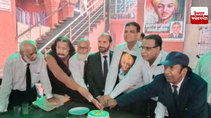 Bhagat Singh Memorial Foundation Pakistan celebrates Bhagat Singh's 117th birth anniversary in Lahore Bhagat Singh Memorial Foundation Pakistan celebrates Bhagat Singh's 117th birth anniversary in Lahore