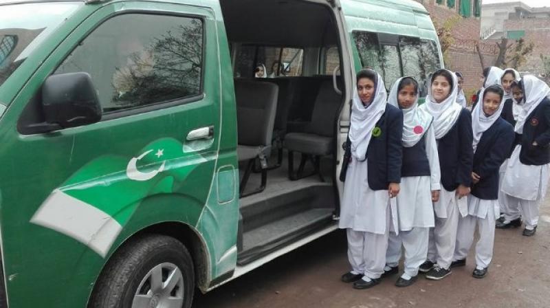 Pakistan School Girls