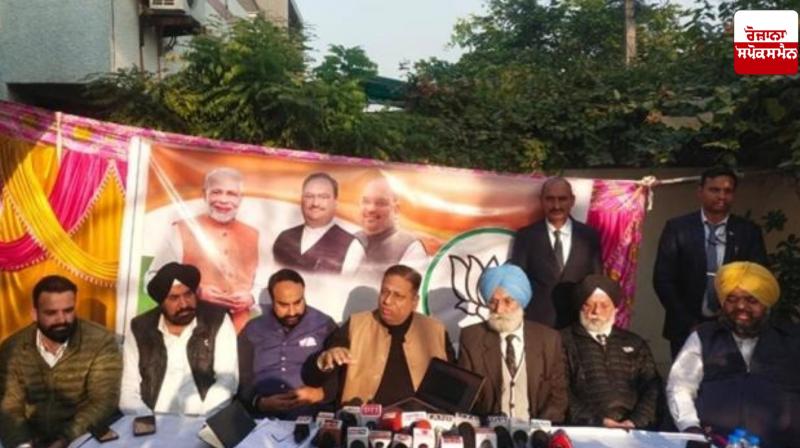 Public welfare schemes should be taken to the people by rising above politics: Ashwini Sekhari