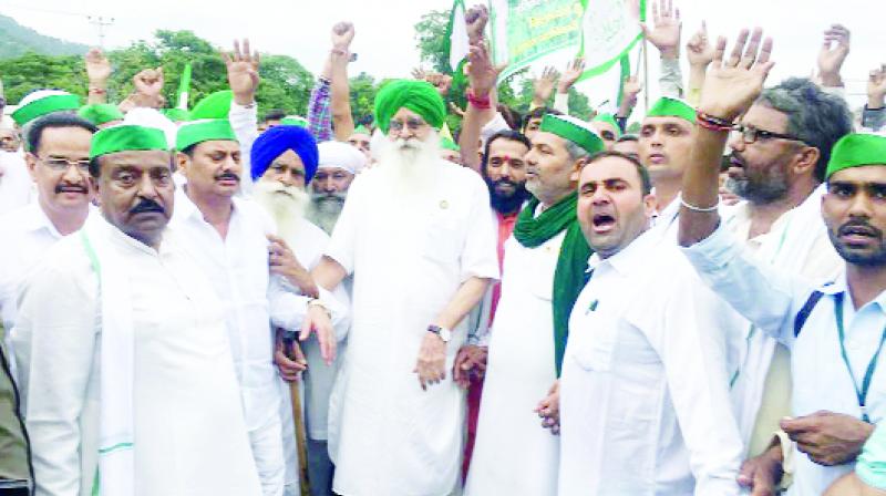 Krishi Kranti Yatra started from Haridwar to Delhi Krishi Kranti Yatra started from Haridwar to Delhi