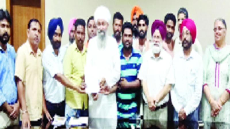 Jatinder Singh Mattu with other Employees 