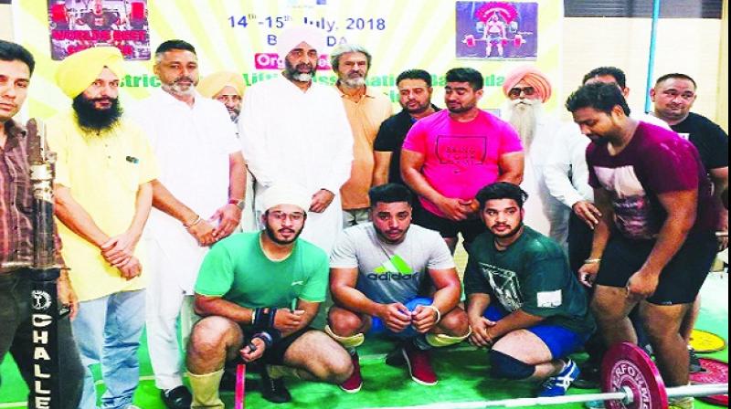 Manpreet Badal with Sports Team Manpreet Badal with Sports Team