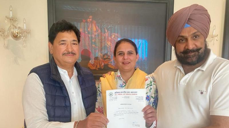 Capt Amarinder’s daughter Jai Inder Kaur is new Punjab president of Jat Mahasabha women’s wing Capt Amarinder’s daughter Jai Inder Kaur is new Punjab president of Jat Mahasabha women’s wing