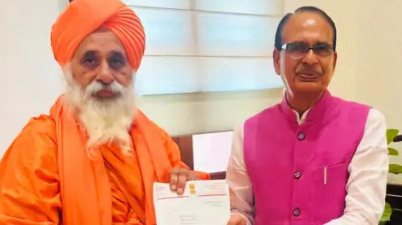 Balbir Singh Seechewal met with Union Minister Shivraj Singh Chauhan Balbir Singh Seechewal met with Union Minister Shivraj Singh Chauhan