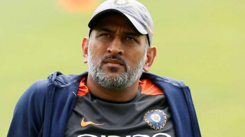MS Dhoni announces retirement MS Dhoni announces retirement