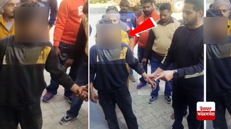 A case was registered against 11 including a Congress leader for beating up a young man with his face blackened A case was registered against 11 including a Congress leader for beating up a young man with his face blackened