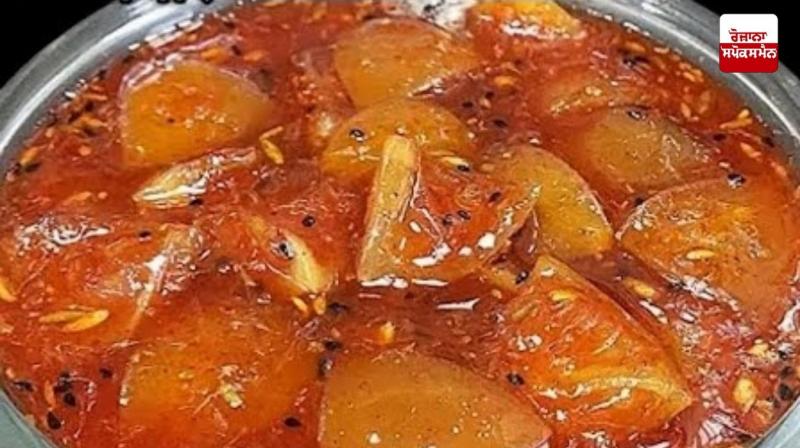 Make sweet and sour lemon pickle at home Make sweet and sour lemon pickle at home