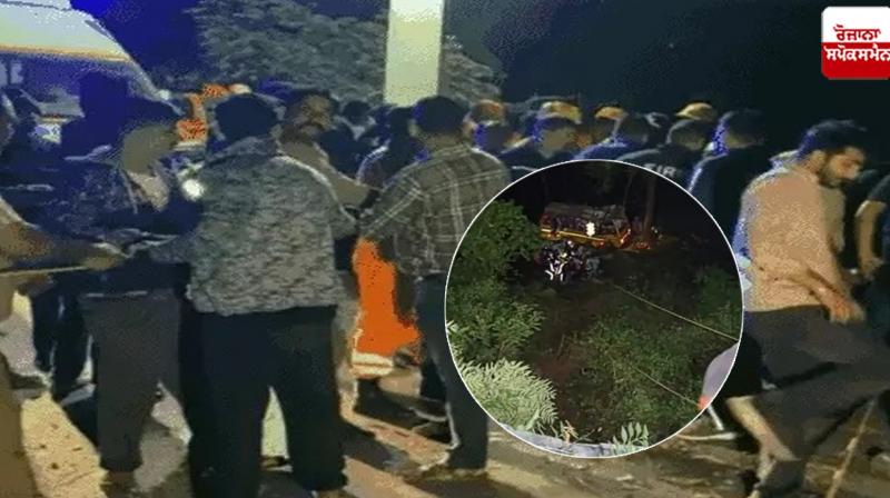 7 dies as overcrowded bus crashes into ditch in Nainital