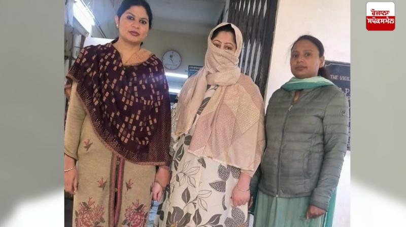 VB ARRESTS ACCUSED POOJA RANI WANTED IN FAKE VIGILANCE OFFICIALS CASE News in punjabi VB ARRESTS ACCUSED POOJA RANI WANTED IN FAKE VIGILANCE OFFICIALS CASE News in punjabi