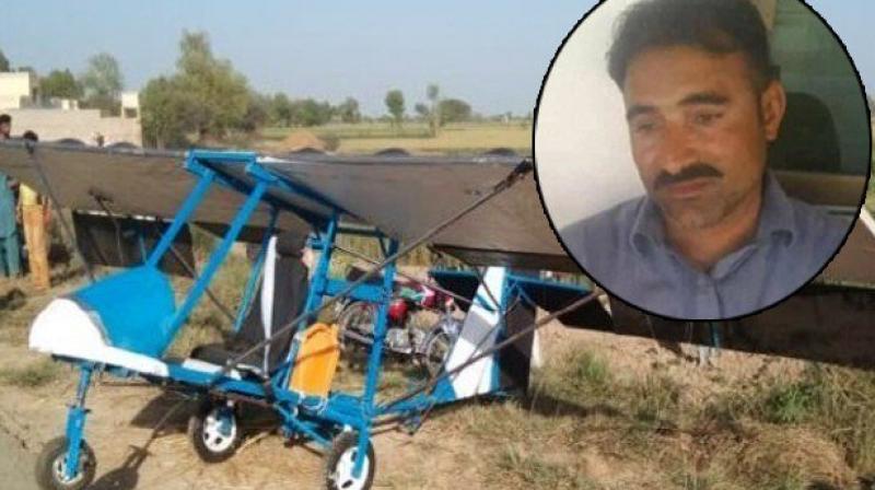 Muhammad Fayaz, a guard who also owns a popcorn shop, builds airplane