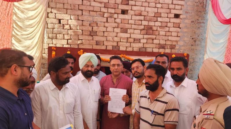 Cabinet Minister Aman Arora started the development works in Sunam constituency at a cost of about one crore rupees Cabinet Minister Aman Arora started the development works in Sunam constituency at a cost of about one crore rupees