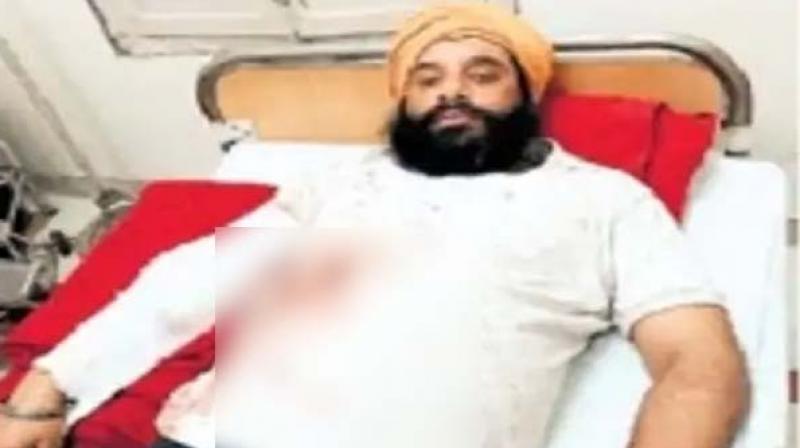 ਜ਼ਖ਼ਮੀ ਮੁਲਾਜ਼ਮ ਗੁਰਪ੍ਰੀਤ ਸਿੰਘ ਜ਼ਖ਼ਮੀ ਮੁਲਾਜ਼ਮ ਗੁਰਪ੍ਰੀਤ ਸਿੰਘ