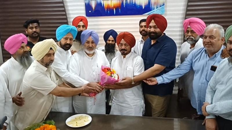 Gurwinder Singh Dhillon assumed the post of Chairman of Market Committee Sirhind Gurwinder Singh Dhillon assumed the post of Chairman of Market Committee Sirhind