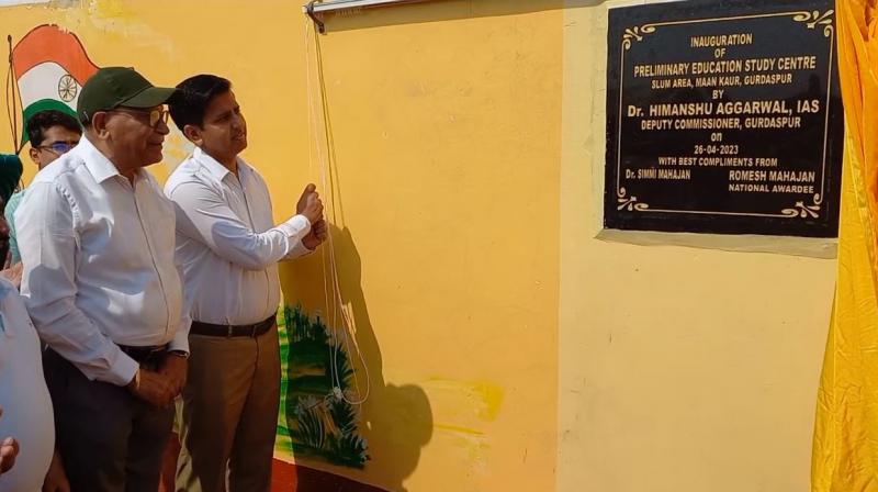 The Deputy Commissioner inaugurated the study center 