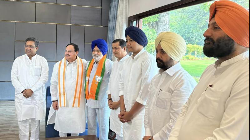 Former Deputy Speaker of Lok Sabha Charanjit Singh Atwal joines BJP Former Deputy Speaker of Lok Sabha Charanjit Singh Atwal joines BJP