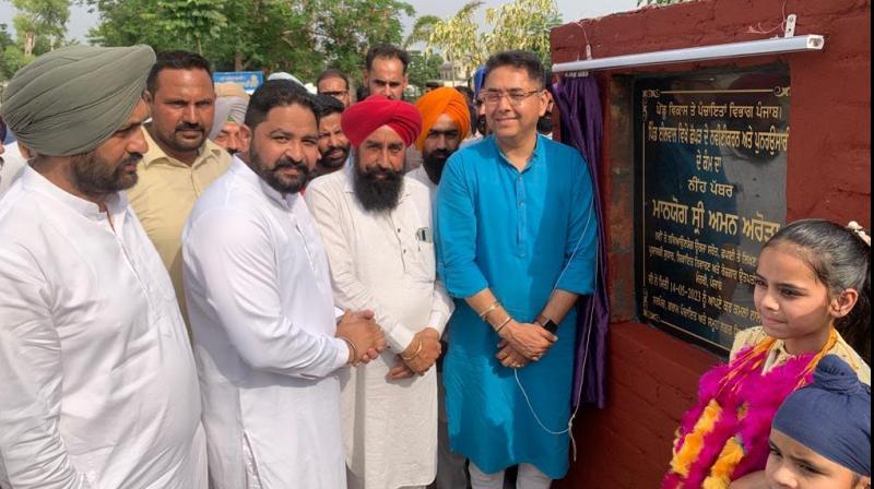 AMAN ARORA LAYS FOUNDATION STONE OF SLEW OF DEVELOPMENT PROJECTS IN EALWAL AND TUNGAN AMAN ARORA LAYS FOUNDATION STONE OF SLEW OF DEVELOPMENT PROJECTS IN EALWAL AND TUNGAN