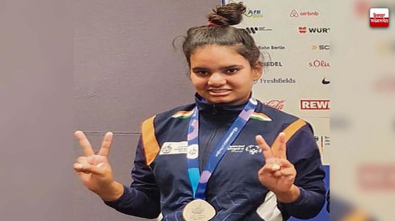 Prathna Bhatia Prathna Bhatia