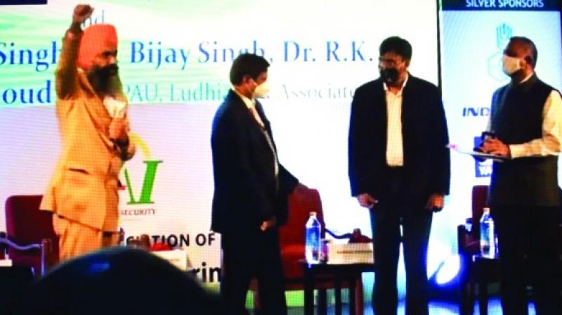 Dr. Varinderpal Singh Dr. Varinderpal Singh