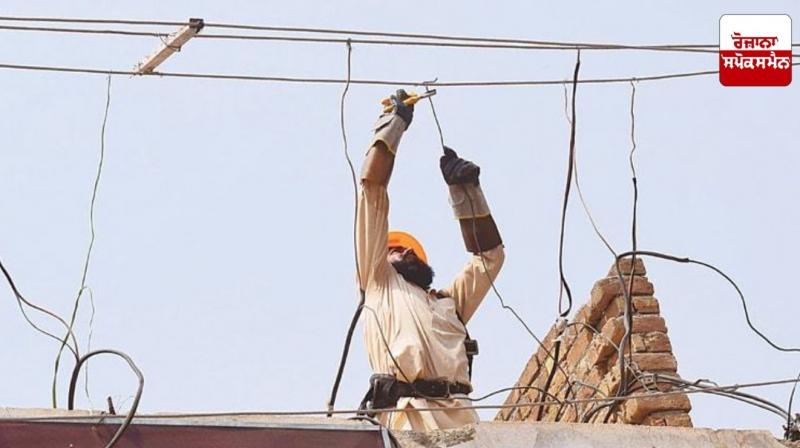 213 fake connections caught in 6 months electricity Mohali News 213 fake connections caught in 6 months electricity Mohali News