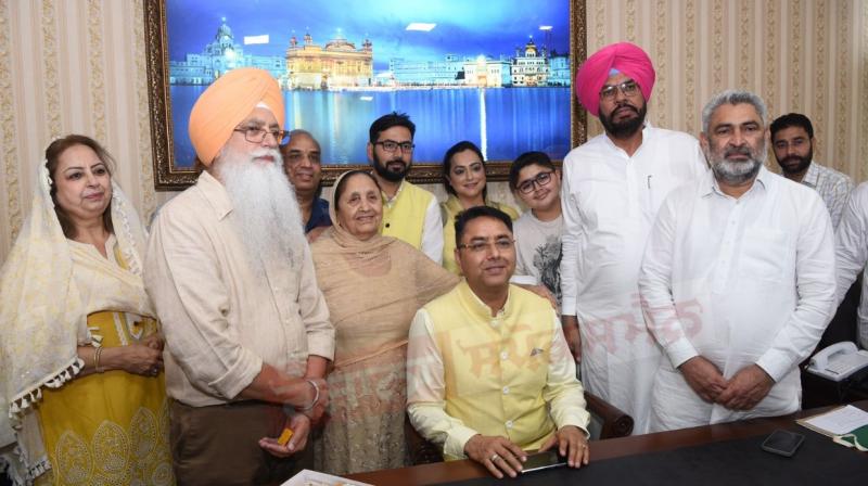 Aman Arora took over charge as Cabinet Minister Aman Arora took over charge as Cabinet Minister