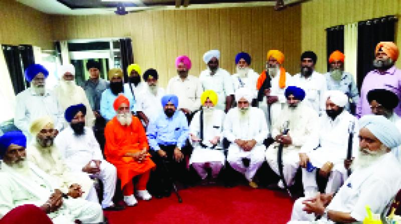 RSS On the recommendation of the committee, the books published against the gurus RSS On the recommendation of the committee, the books published against the gurus