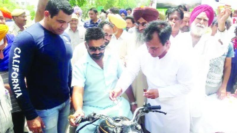Legislative Chabewal with others Legislative Chabewal with others