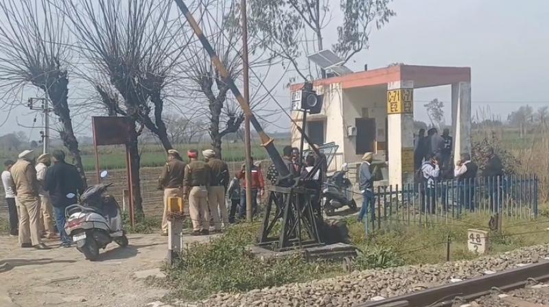 Sensational Blast at the railway gate in Hoshiarpur News in punjabi 